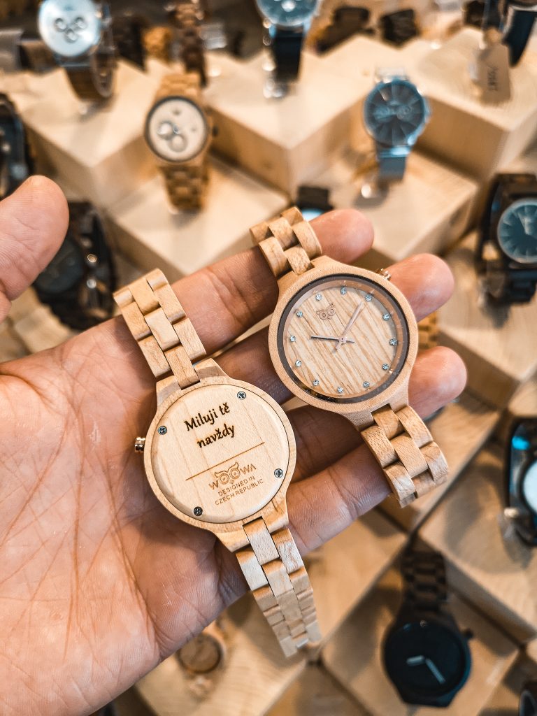 Woowa: Dřevěné Hodinky s českým designem