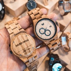 Navždy spolu - zamilované gravírování na dřevěné hodinky